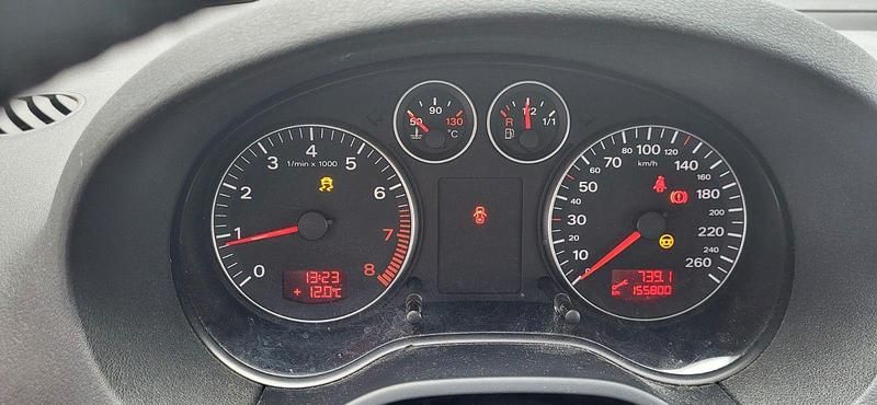 Gebraucht Audi A3 Ambiente 116 PS (85 kW) 2005 Grau Kleinwagen