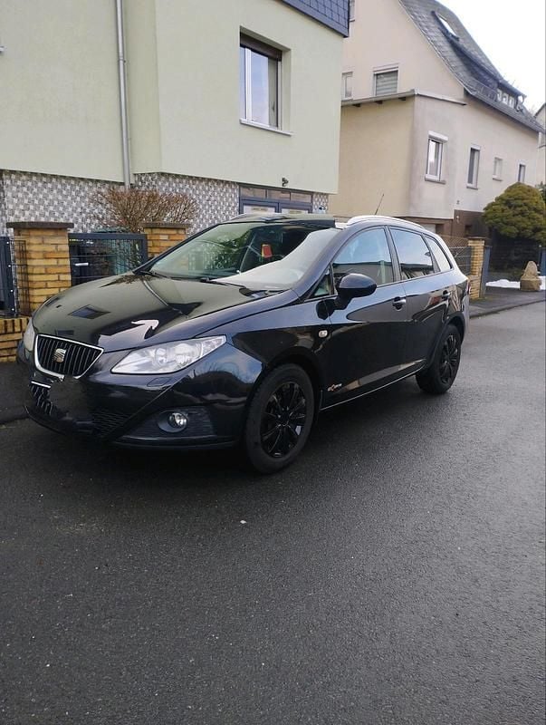 Schwarz Gebraucht 2012 Seat Ibiza ST Copa Kombi | 4.000 € - Bild 1/4