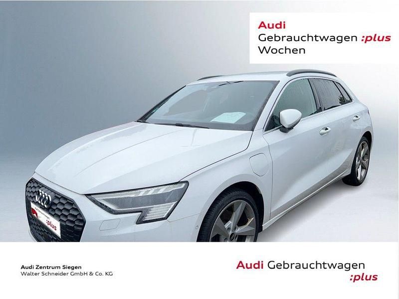 Ibisweiß Gebraucht 2021 Audi A3 Sportback e-tron Ambiente Limousine | 24.810 € (Fairer Preis) - Bild 1/2