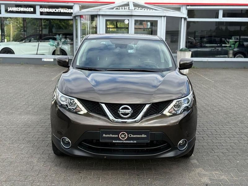 Bronze Gebraucht 2015 Nissan Qashqai Acenta SUV | 11.399 € (Fairer Preis) - Bild 1/4