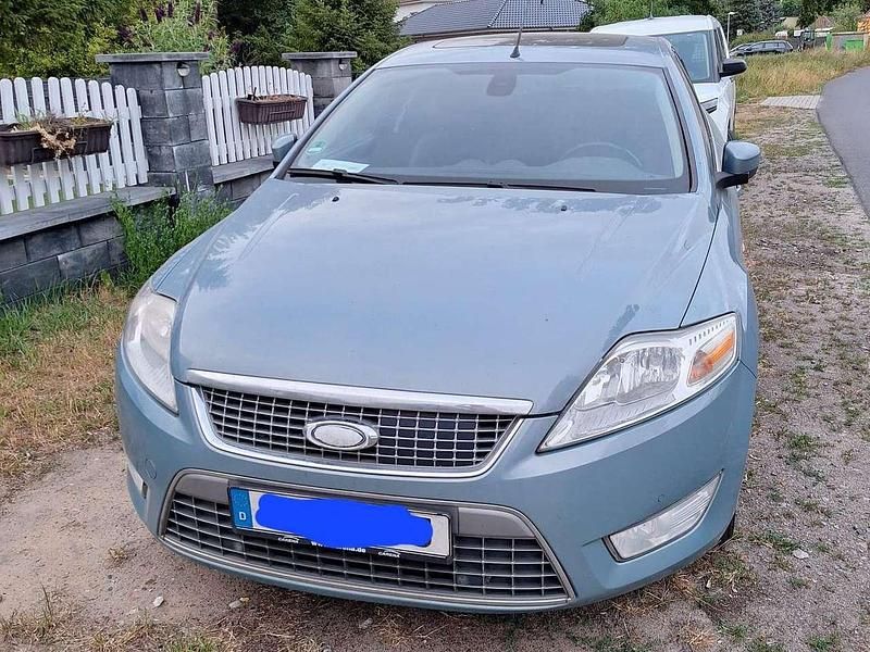 Blau Gebraucht 2009 Ford Mondeo Limousine | 2.800 € (Fairer Preis) - Bild 1/4