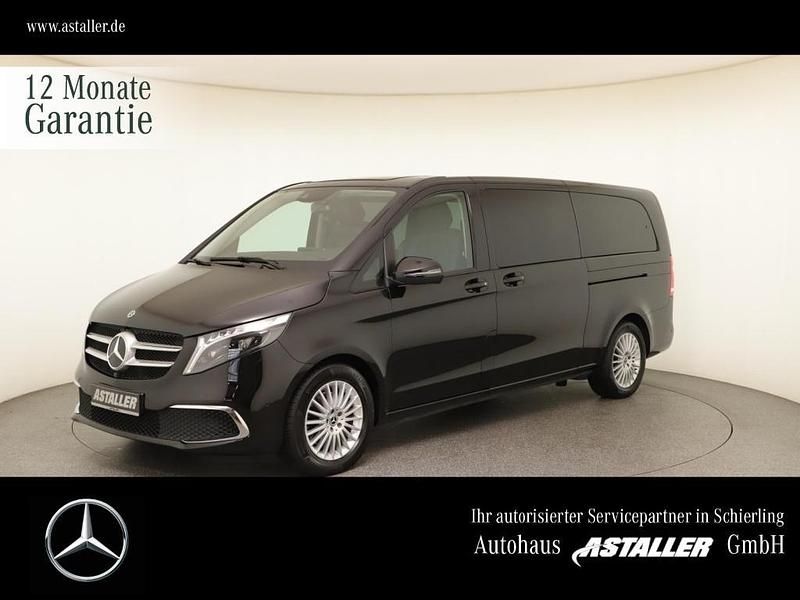 Obsidianschwarz Gebraucht 2023 Mercedes V300 Avantgarde Edition Van / Kleinbus | 56.900 € (Superpreis) - Bild 1/4