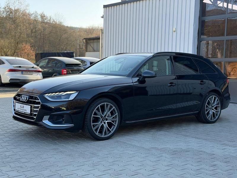 Gebraucht Audi A4 Advanced 204 PS (150 kW) 2023 Schwarz Kombi