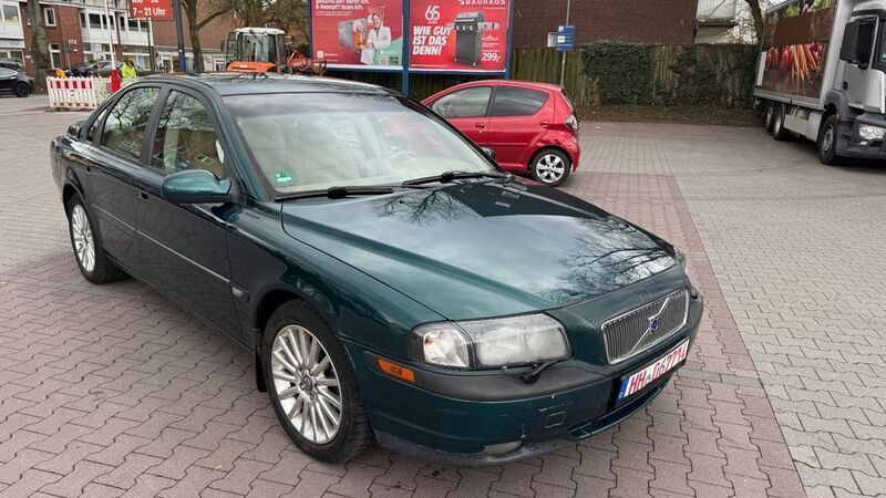 Grün Gebraucht 2002 Volvo S80 Limousine | 1.999 € (Guter Preis) - Bild 1/4