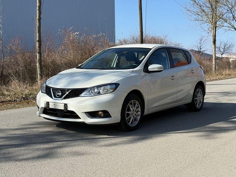 Weiß Gebraucht 2018 Nissan Pulsar Acenta Limousine | 6.999 € (Guter Preis) - Bild 1/4