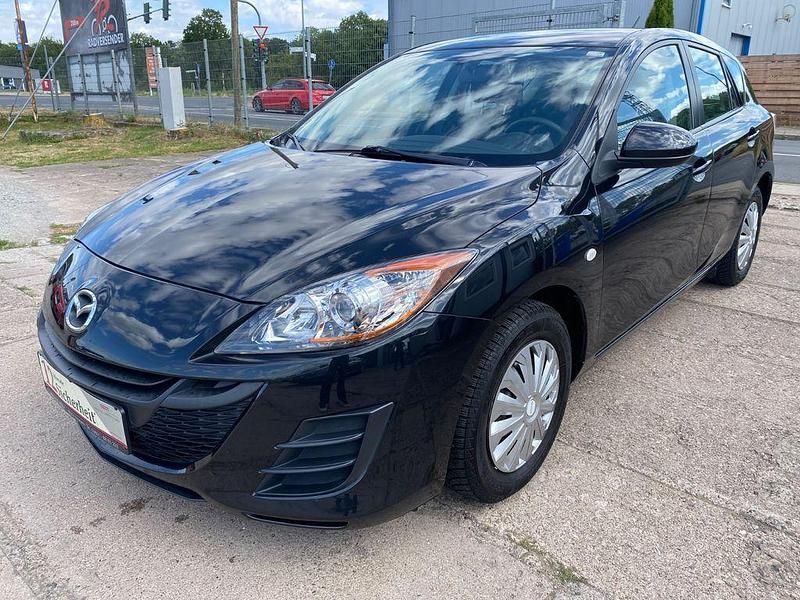 Schwarz Gebraucht 2010 Mazda 3 Center-Line Limousine | 5.990 € (Fairer Preis) - Bild 1/4