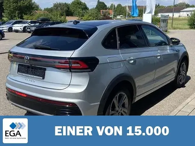 Gebraucht VW Taigo R-line 150 PS (110 kW) 2023 Silber metallic SUV