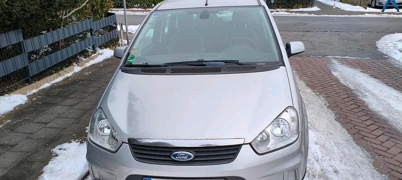 Silber Gebraucht 2007 Ford Focus Limousine | 2.999 € (Guter Preis) - Bild 1/4