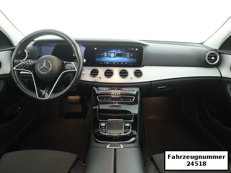 Gebraucht Mercedes E220 Avantgarde 200 PS (147 kW) 2022 Metalliclack graphitgrau (metallic) Kombi