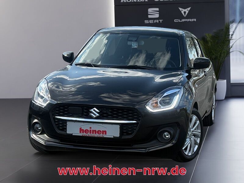 Schwarz Gebraucht 2022 Suzuki Swift Comfort Kleinwagen | 16.399 € (Fairer Preis) - Bild 1/4