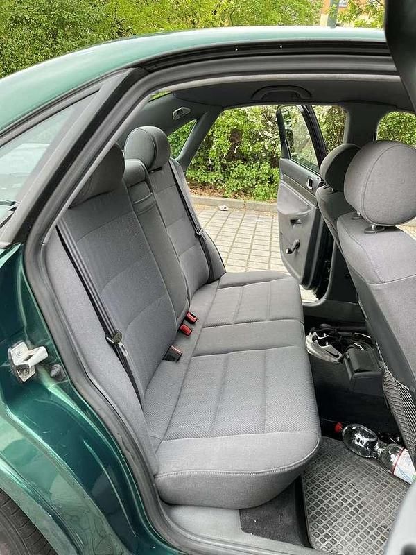 Gebraucht 2000 Audi A4 Limousine | 1.550 € (Guter Preis) - Bild 1/4