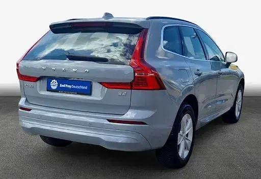 Gebraucht Volvo XC60 Core 197 PS (144 kW) 2024 Grau SUV