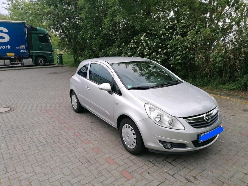 Silber Gebraucht 2007 Opel Corsa Kleinwagen | 700 € (Superpreis) - Bild 1/4