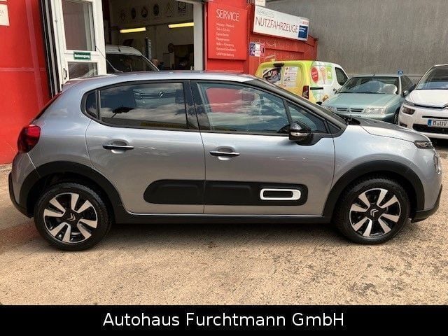 Grau Gebraucht 2024 Citroën C3 PureTech Kleinwagen | 16.990 € (Fairer Preis) - Bild 1/4