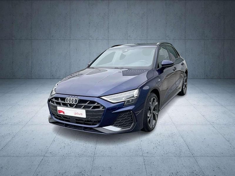 Gebraucht Audi A3 S-Line 204 PS (150 kW) 2025 Blau (navarrablau) Limousine