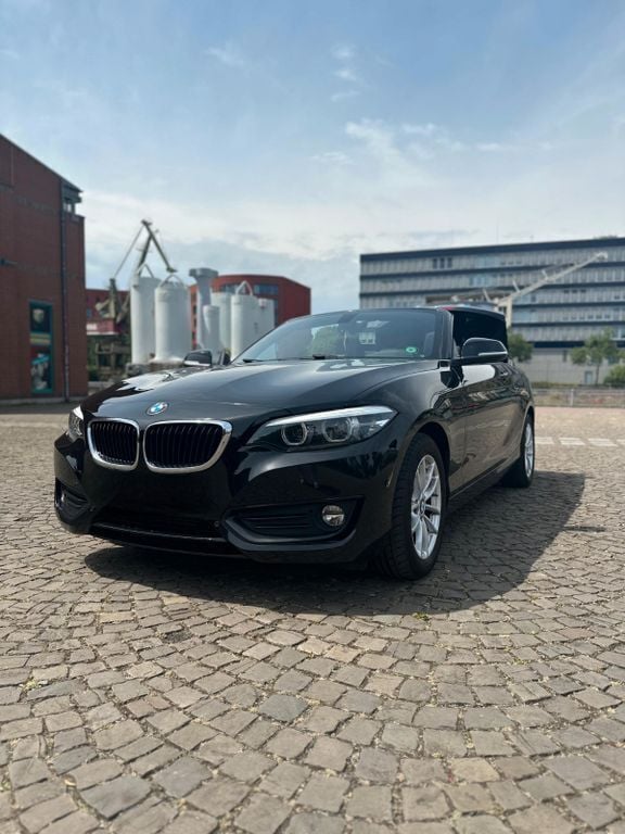 Schwarz Gebraucht 2019 BMW 218 Sport Line Cabrio | 15.000 € (Superpreis) - Bild 1/4