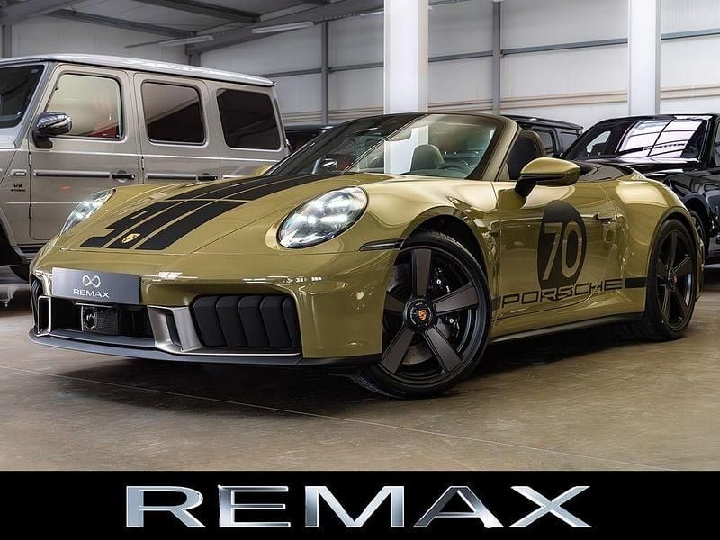 Neu Porsche 992 541 PS (397 kW) 2026 Grün Cabrio