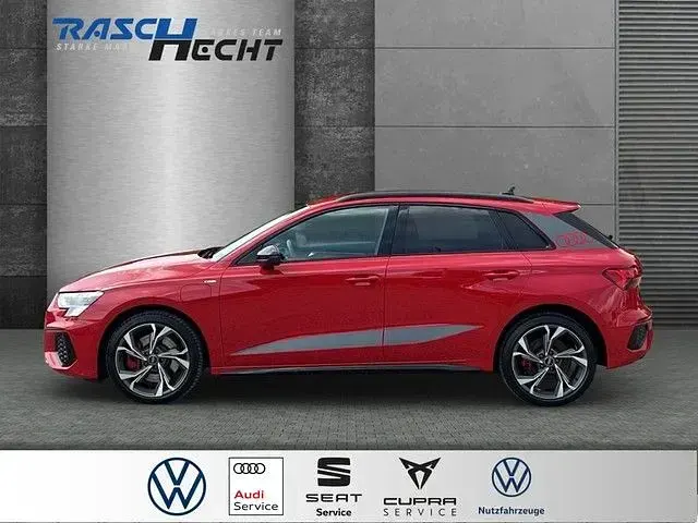 Gebraucht Audi A3 S-Line 245 PS (180 kW) 2022 Tangorot metallic Limousine