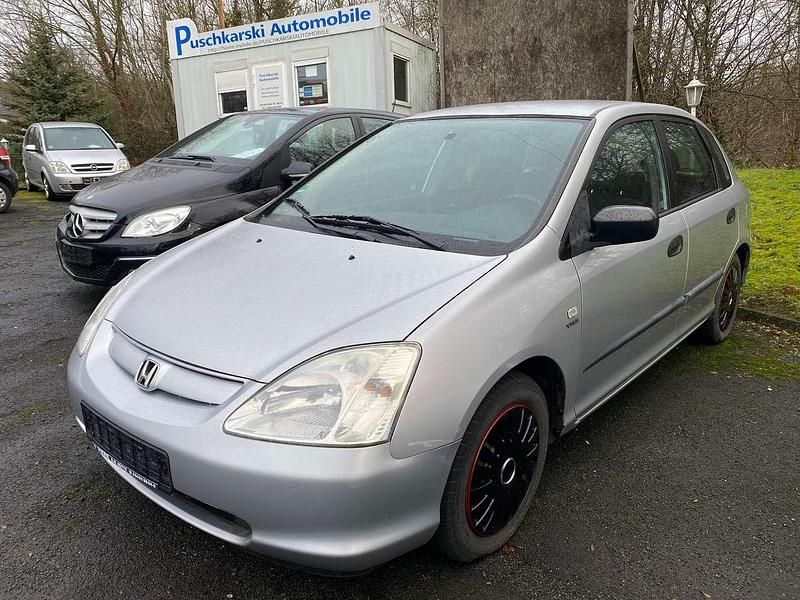 Grau Gebraucht 2004 Honda Civic Limousine | 1.390 € (Guter Preis) - Bild 1/4