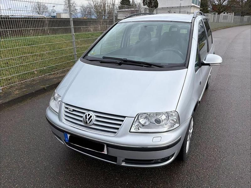 Gebraucht VW Sharan Comfortline 204 PS (150 kW) 2009 Silber Van / Kleinbus