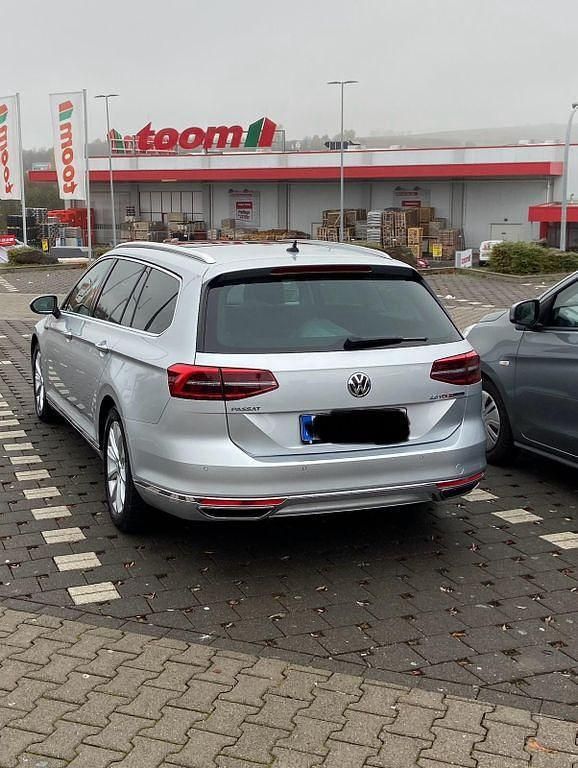 Gebraucht VW Passat Highline 190 PS (139 kW) 2017 Silber Kombi