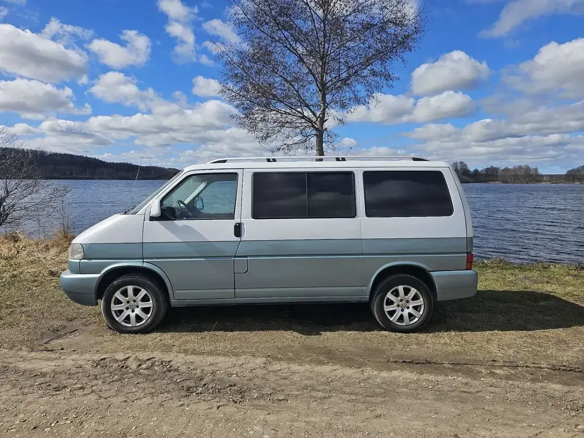 Gebraucht VW T4 151 PS (111 kW) 1999 Grün Van