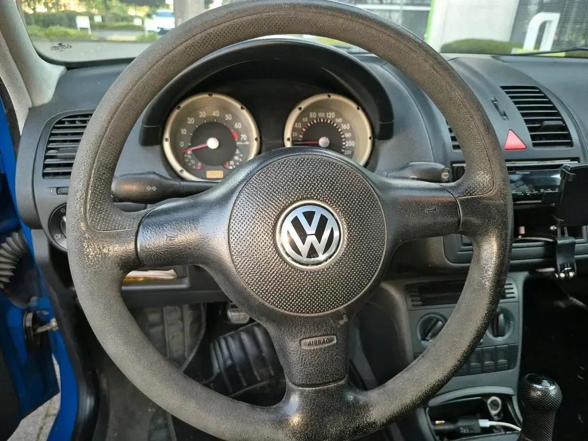 Gebraucht VW Polo 50 PS (36 kW) 2000 Blau Kleinwagen