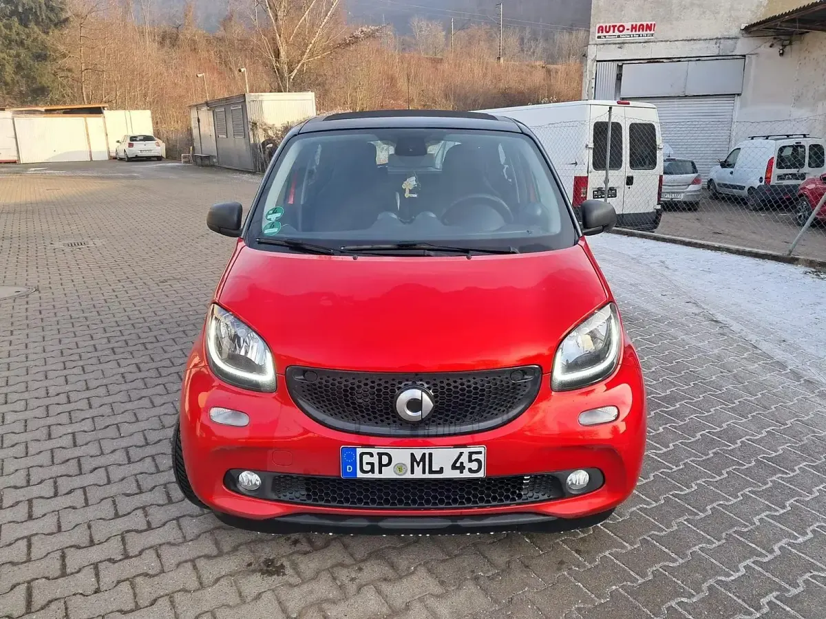 Gebraucht Smart ForFour 90 PS (66 kW) 2018 Rot Kleinwagen