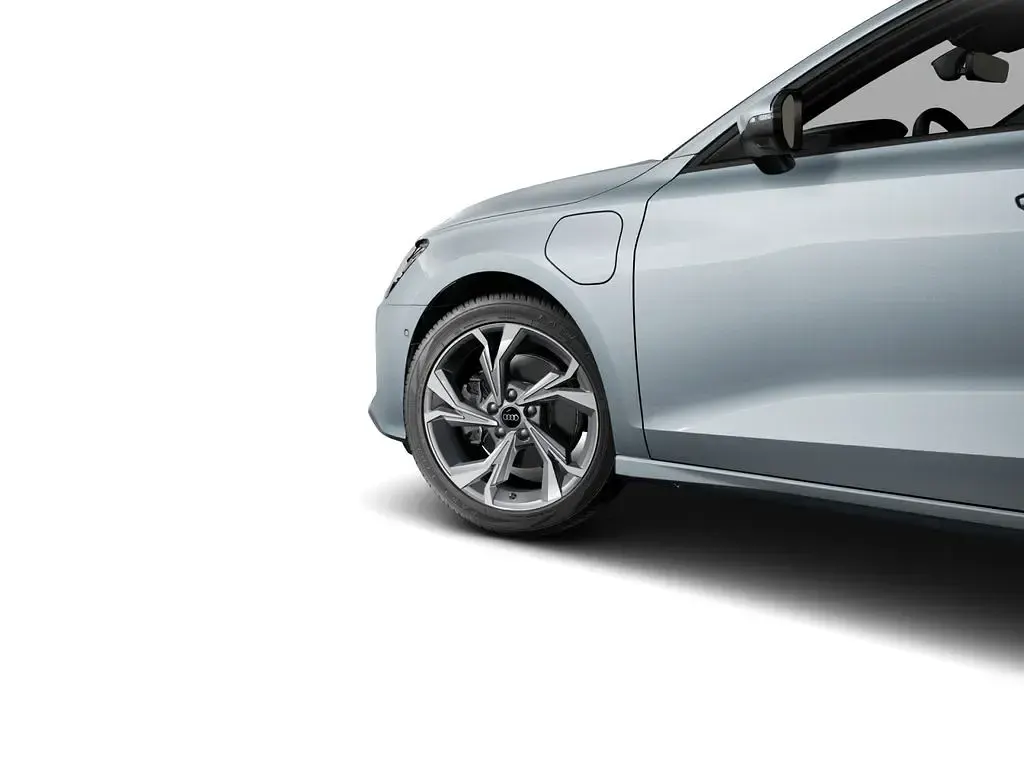 Używany Audi A3 S-Line 204 KM (150 kW) 2025 Szary Sedan/Limuzyna
