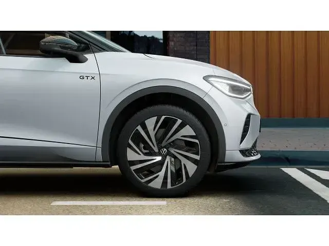 Gebraucht VW ID.4 GTX 250 kW (340 PS) 2025 Scale silver metallic SUV