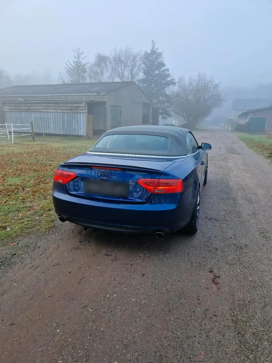 Usata Audi A5 Cabriolet S-Line 245 CV (180 kW) 2013 Blu Cabrio