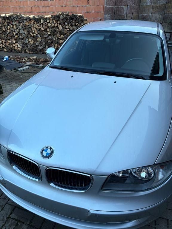 Gebraucht BMW 116 Lifestyle 116 PS (85 kW) 2010 Silber Kleinwagen