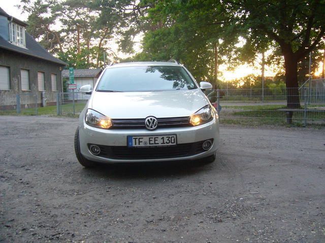 Gebraucht VW Golf VI 122 PS (89 kW) 2009 Beige metallic Kleinwagen