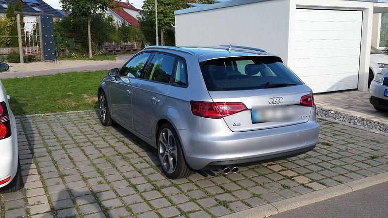 Gebraucht Audi A3 Ambition 125 PS (91 kW) 2014 Silber Kombi