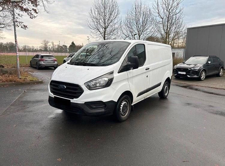 Gebraucht Ford Transit Custom 105 PS (77 kW) 2020 Weiß Van / Kleinbus