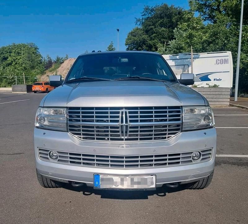 Gebraucht Lincoln Navigator 310 PS (228 kW) 2011 Silber SUV