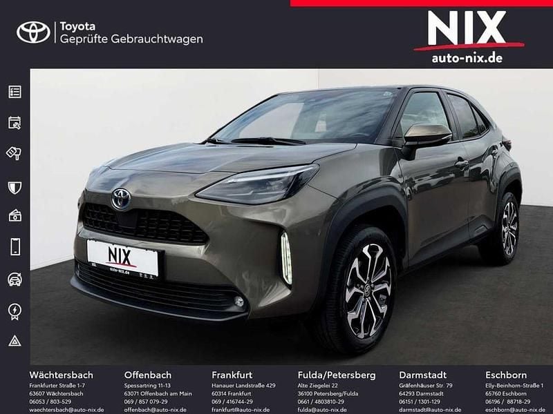 Braun Gebraucht 2021 Toyota Yaris Cross Team SUV | 23.570 € (Fairer Preis) - Bild 1/4