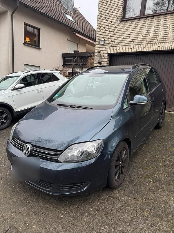 Gebraucht VW Golf VI 102 PS (75 kW) 2010 Blau Kleinwagen