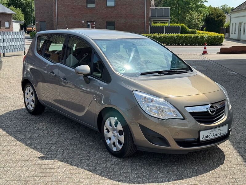 Braun Gebraucht 2010 Opel Meriva Edition Van / Kleinbus | 4.499 € (Fairer Preis) - Bild 1/4