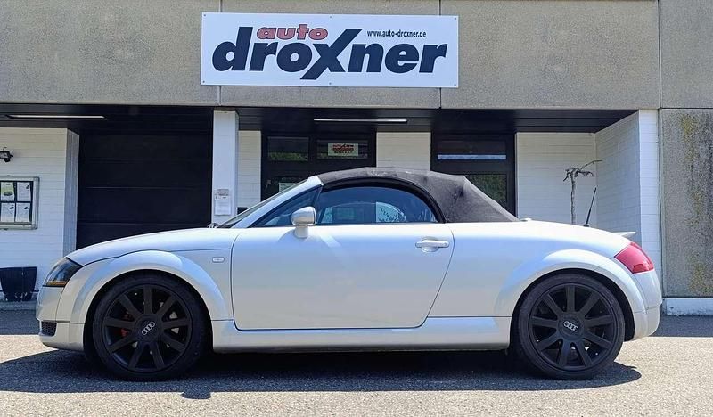 Gebraucht Audi TT Roadster 179 PS (131 kW) 2000 Lichtsilber metallic Cabrio