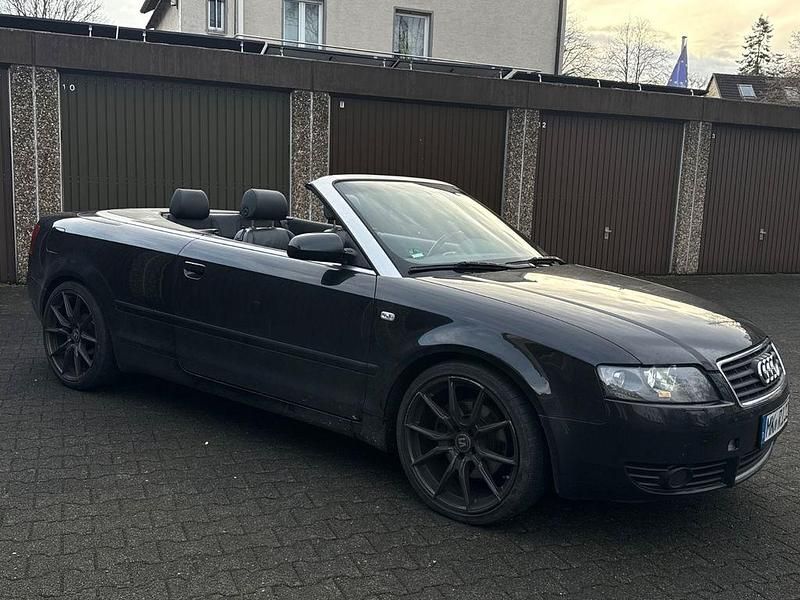 Schwarz Gebraucht 2003 Audi A4 Cabriolet Cabrio | 3.500 € (Guter Preis) - Bild 1/4