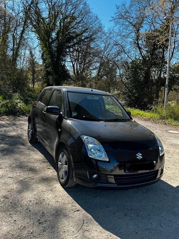 Gebraucht Suzuki Swift 92 PS (67 kW) 2009 Schwarz Kleinwagen