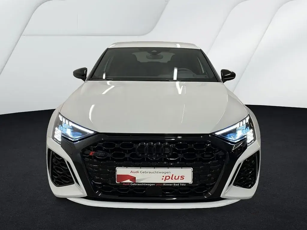 Gebraucht Audi RS3 Sportback Sport 400 PS (294 kW) 2024 Weiß Kleinwagen