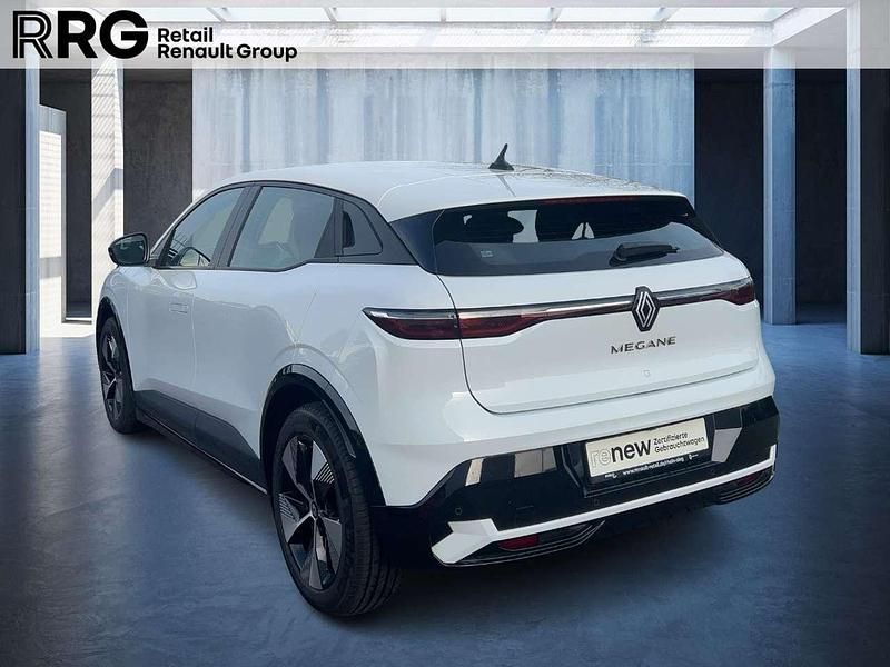 Gebraucht Renault Megane E-Tech Equilibre 96 kW (131 PS) 2022 Gletscherweiss Kleinwagen
