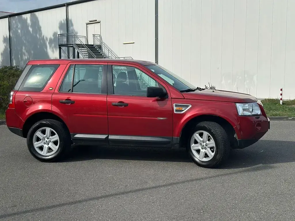Gebraucht Land Rover Freelander 2 152 PS (111 kW) 2008 Rot SUV