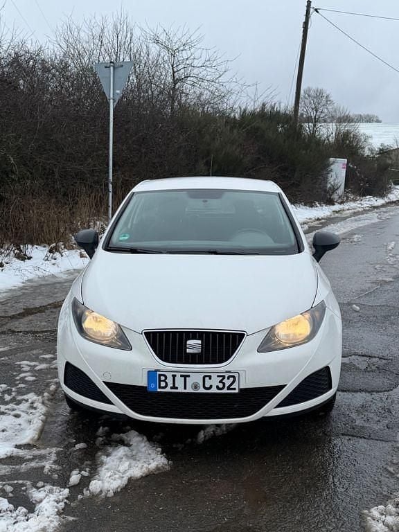 Gebraucht Seat Ibiza SC 60 PS (44 kW) 2011 Weiß Kleinwagen