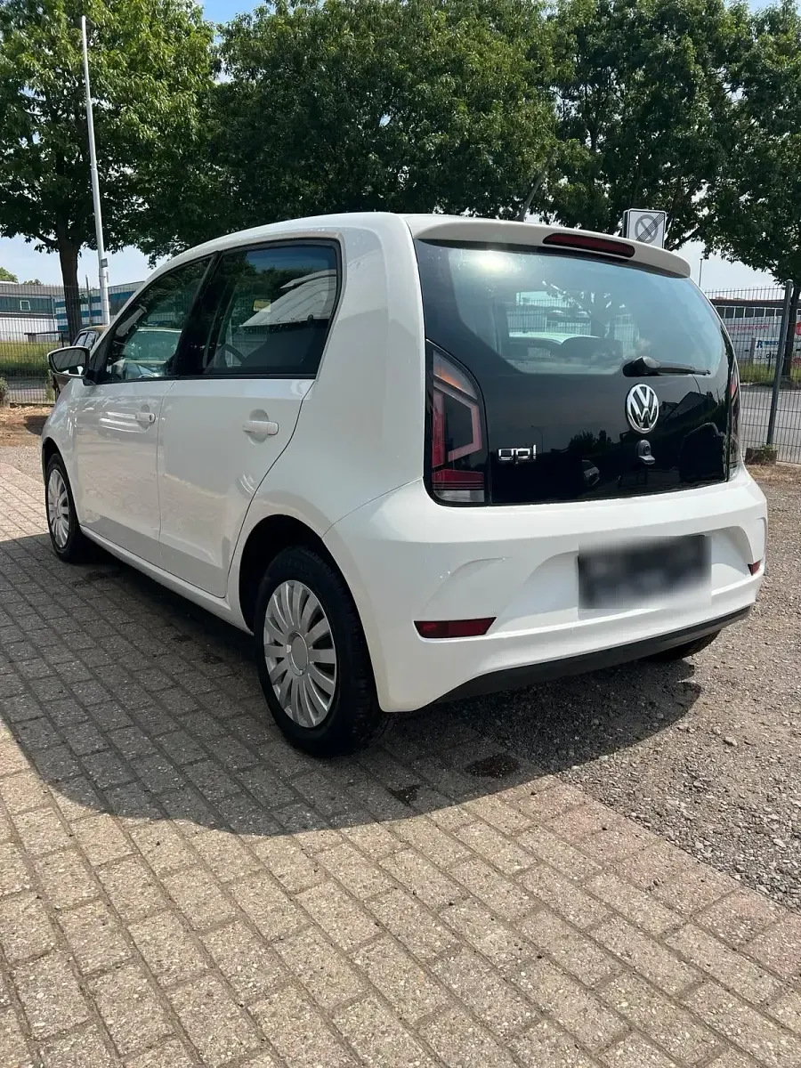 Gebraucht VW up! 60 PS (44 kW) 2019 Weiß Kleinwagen