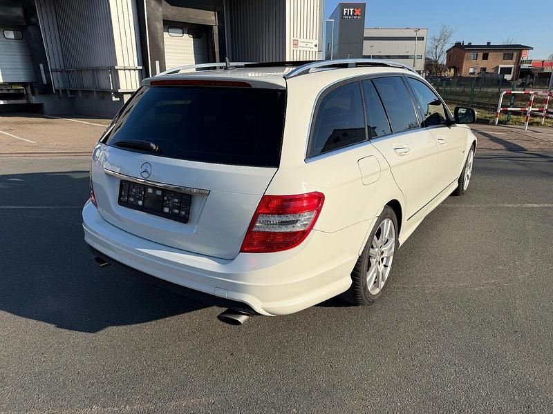 Gebraucht Mercedes C320 AMG line 225 PS (165 kW) 2008 Weiß Kombi