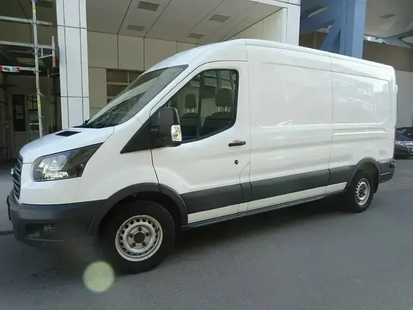 Używany Ford Transit 131 KM (96 kW) 2018 Biały Minivan