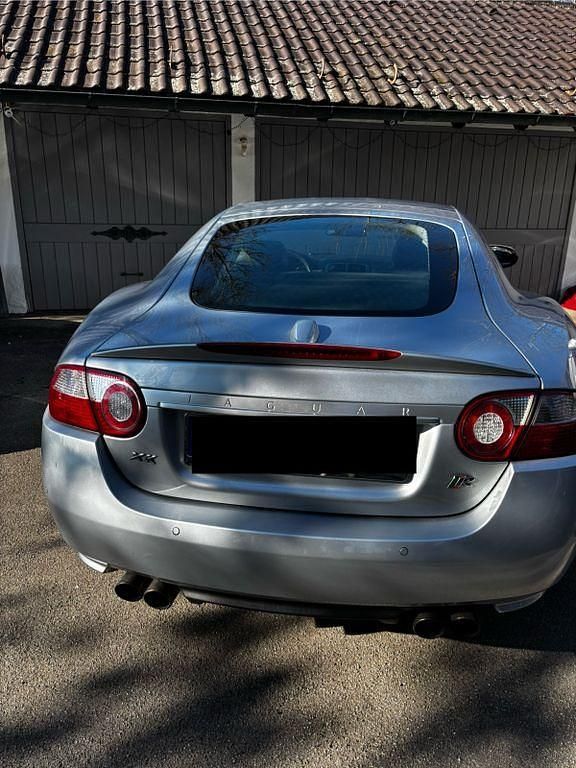 Gebraucht Jaguar XKR Supercharged 416 PS (305 kW) 2008 Silber Coupé